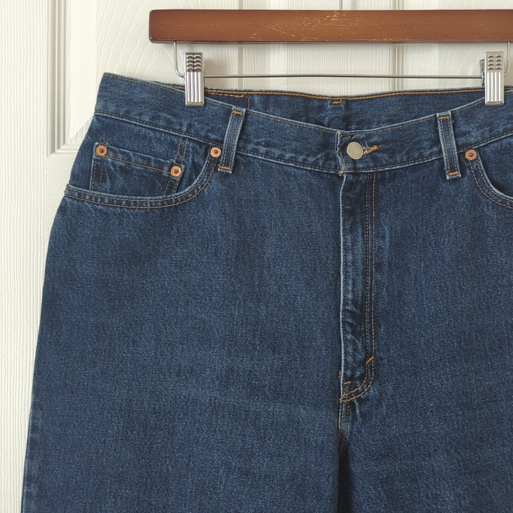Levi's 90's Vintage 550 Dark Wash High Rise Relaxed Fit Tapered Leg Mom Jeans 18 - Picture 11 of 15